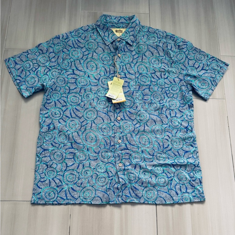 Bamboo Dreaming Bush Tail Possum Shirt Short Sleeve size Medium Sustainable - Picture 2 of 7